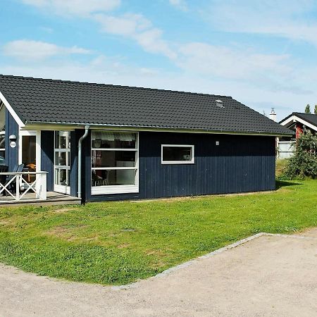 6 Person Holiday Home In Gro Enbrode Großenbrode Oda fotoğraf
