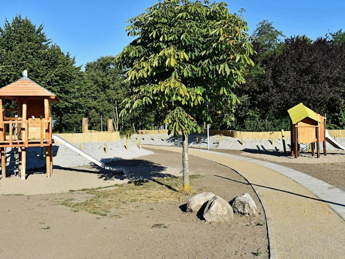 6 Person Holiday Home In Gro Enbrode Großenbrode Oda fotoğraf
